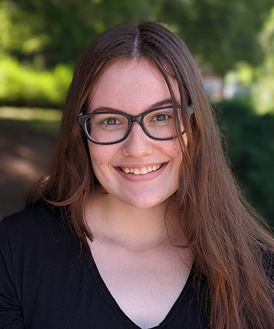 Madeleine's headshot.