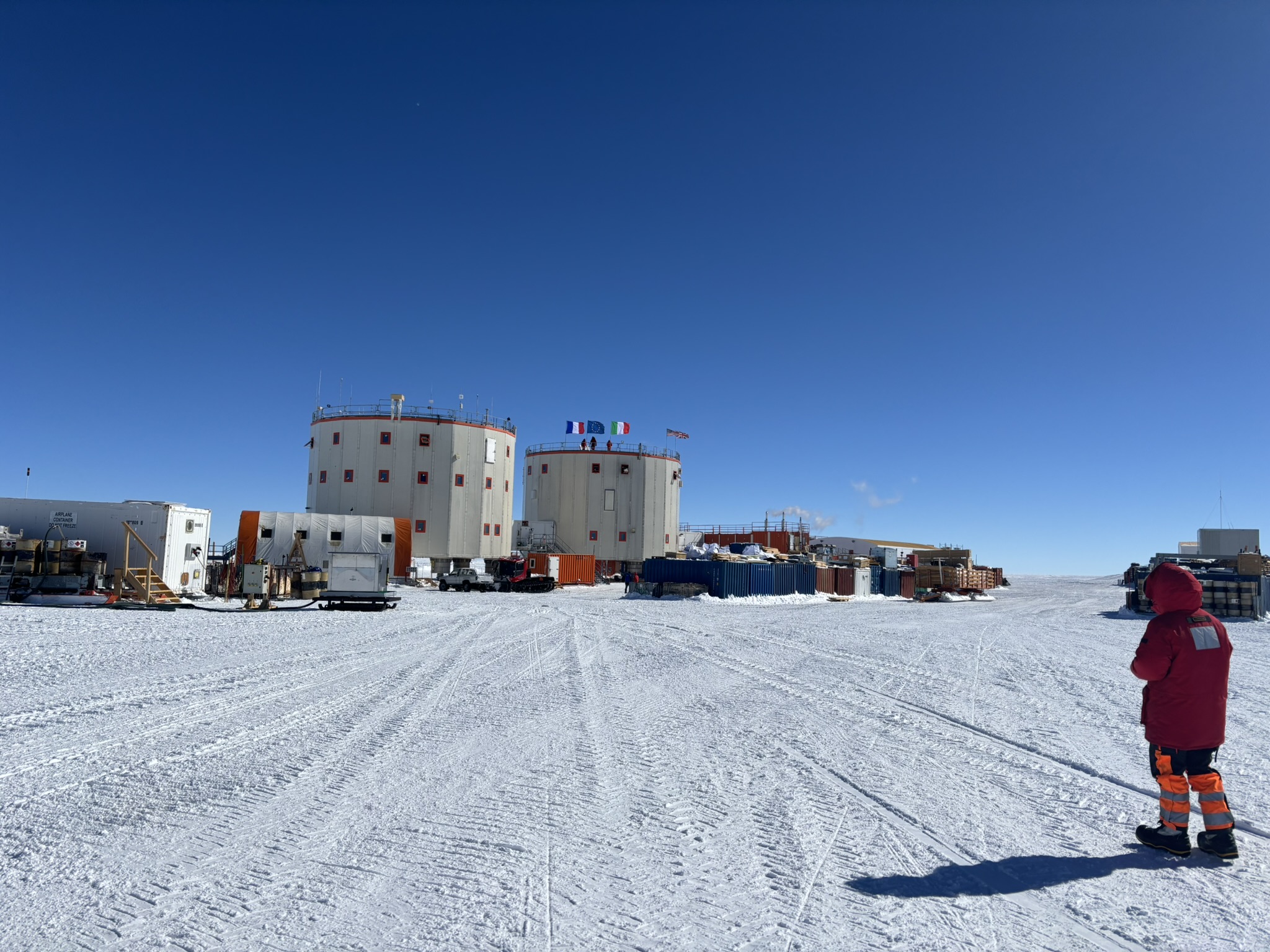 photo of concordia station