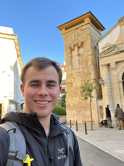 Headshot of Walter Evans.